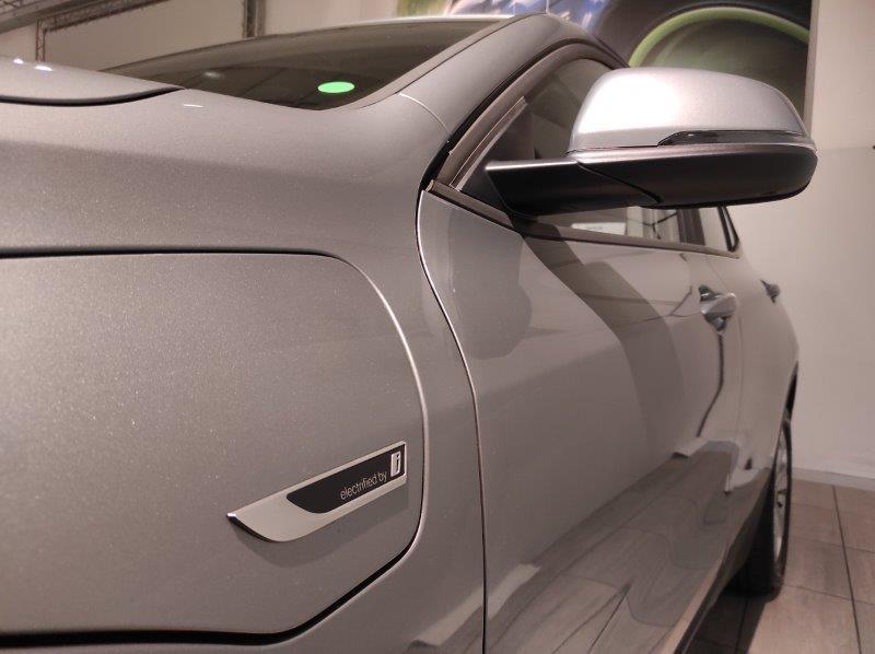 BMW X2 (F39) - X2 xDrive25e Business-X