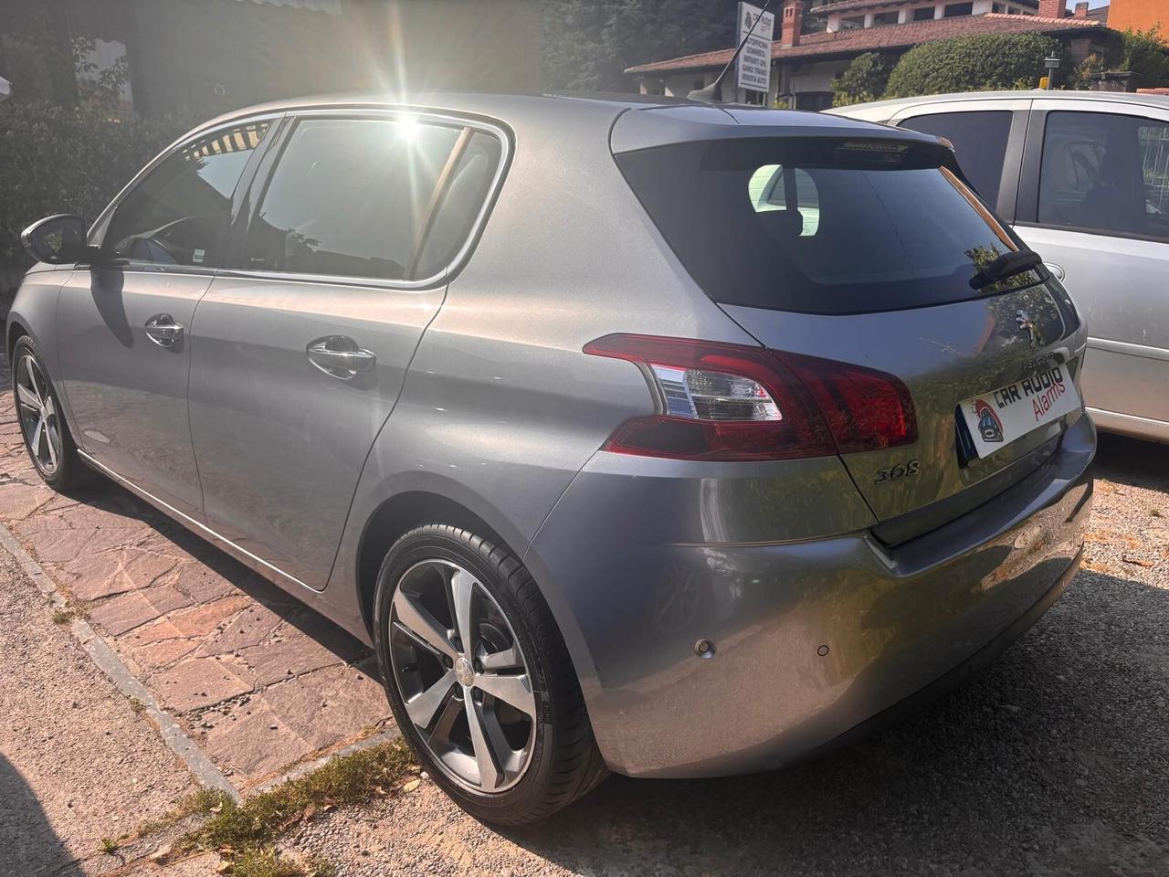 Peugeot 308 PureTech Turbo 130 S&S Allure