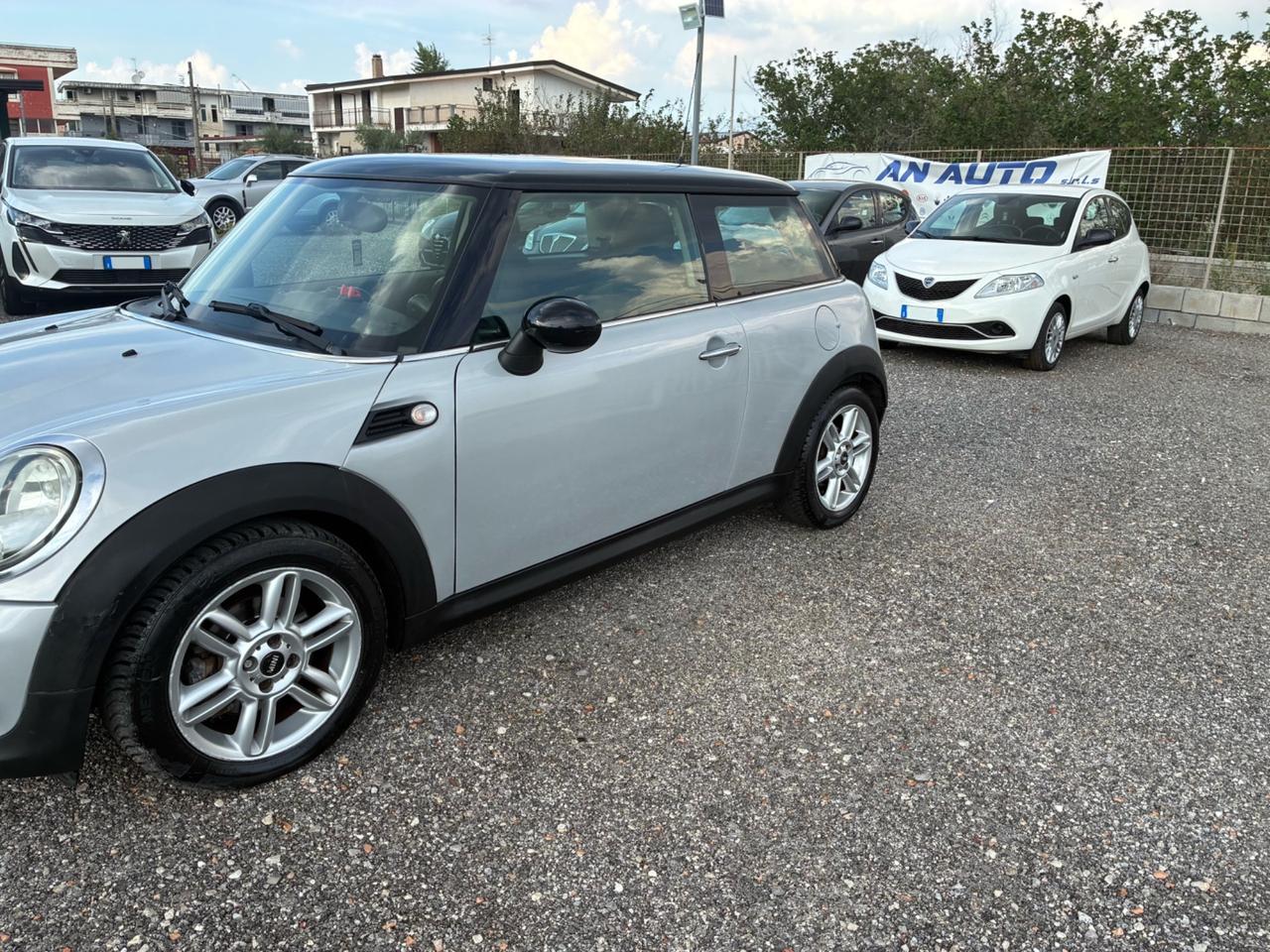 Mini One 1.6 Cooper D 112cv - 2011