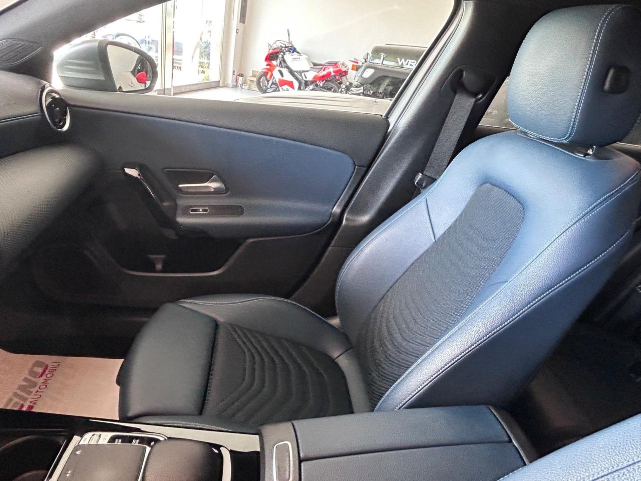 Mercedes-benz A 180 d Automatic Premium