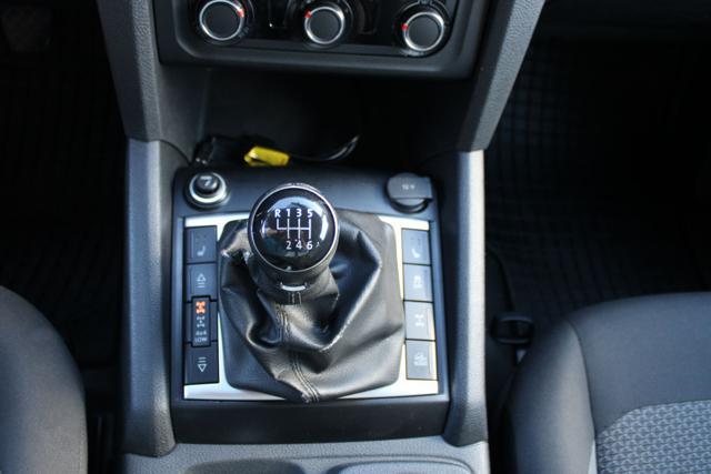 VOLKSWAGEN Amarok 3.0 V6 TDI 4MOTION DC MANUALE