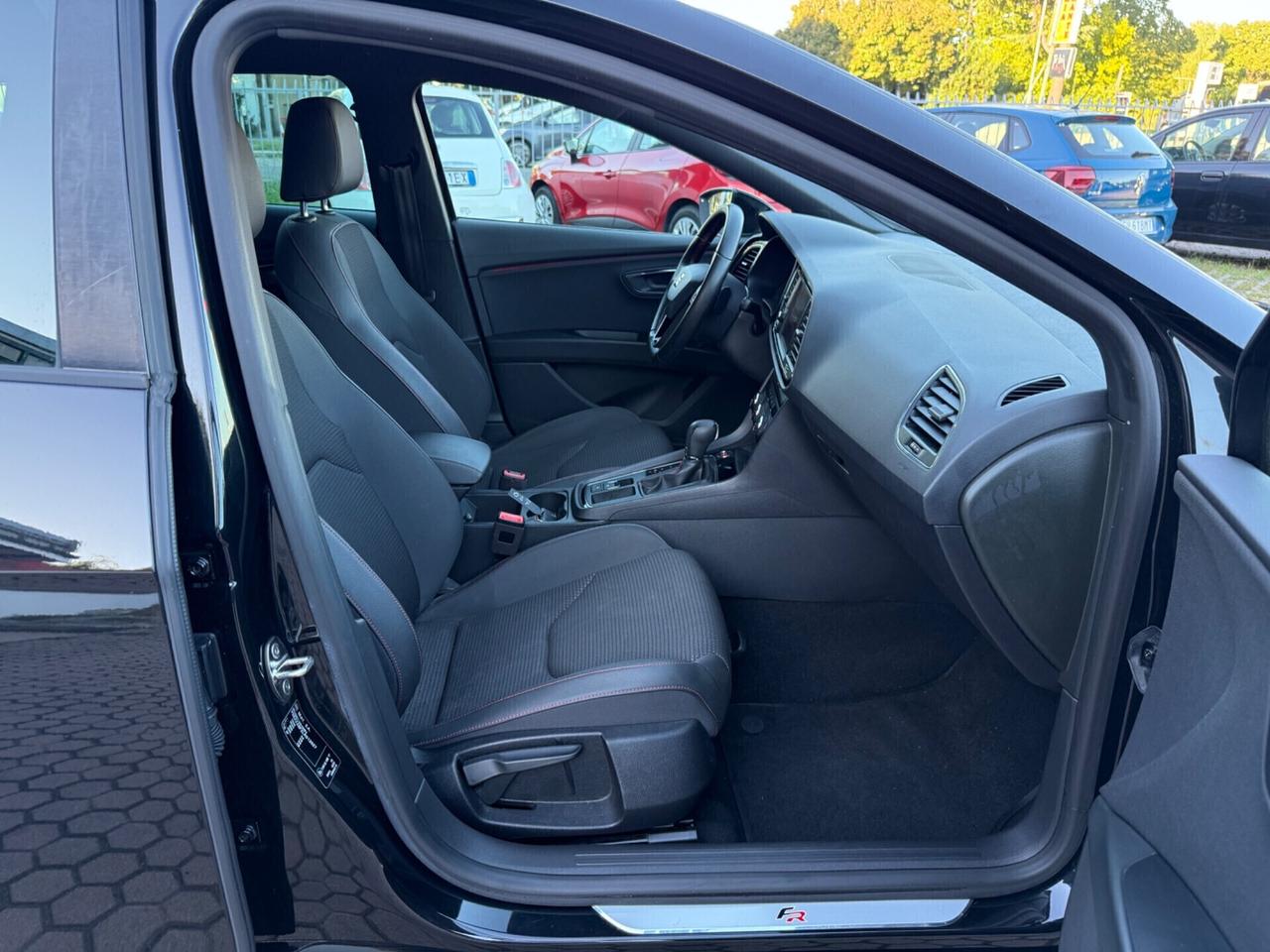 Seat Leon 1.5 TGI DSG 5p. FR