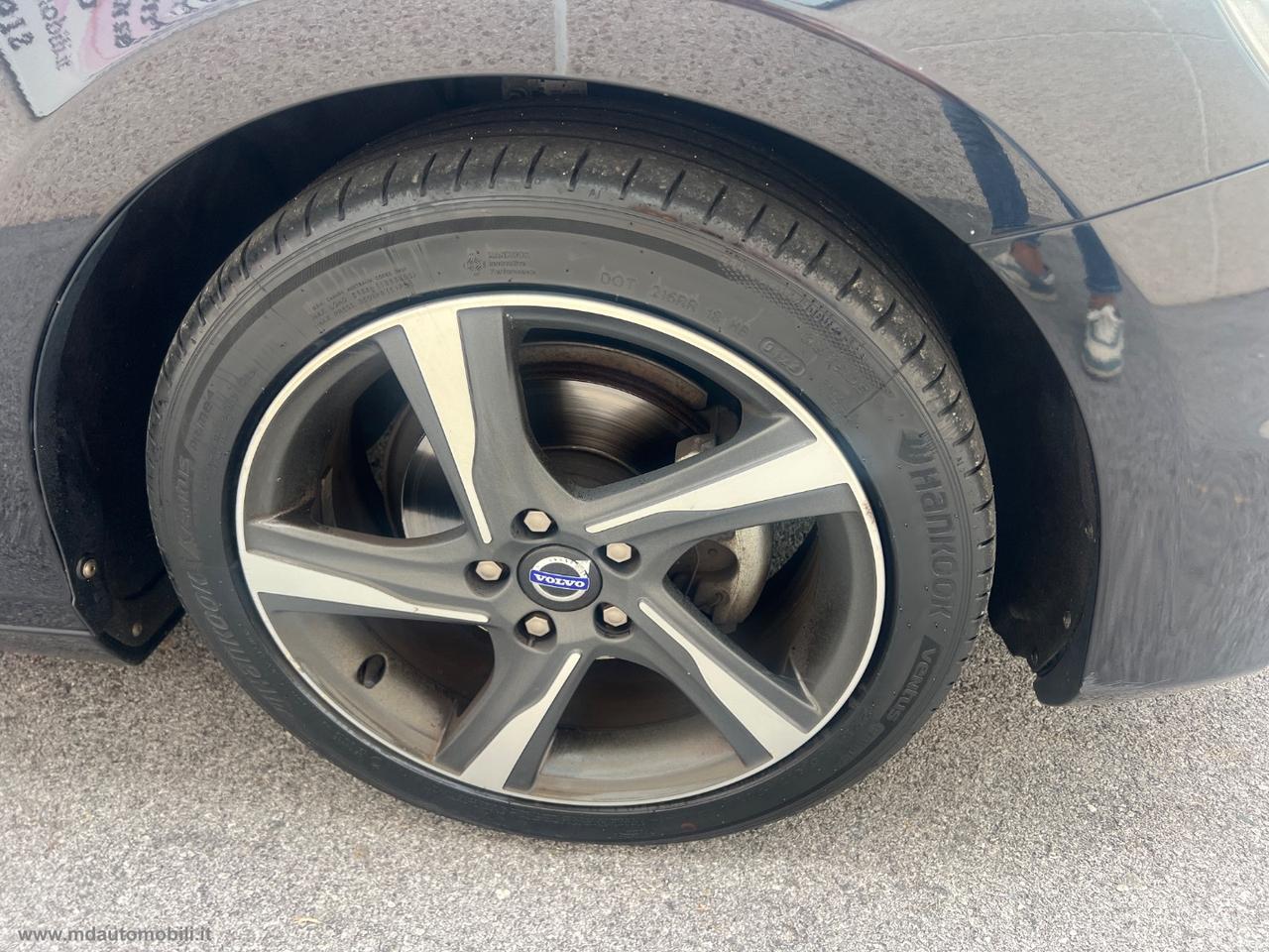 VOLVO V40 D2 1.6 R-design CERCHI 18