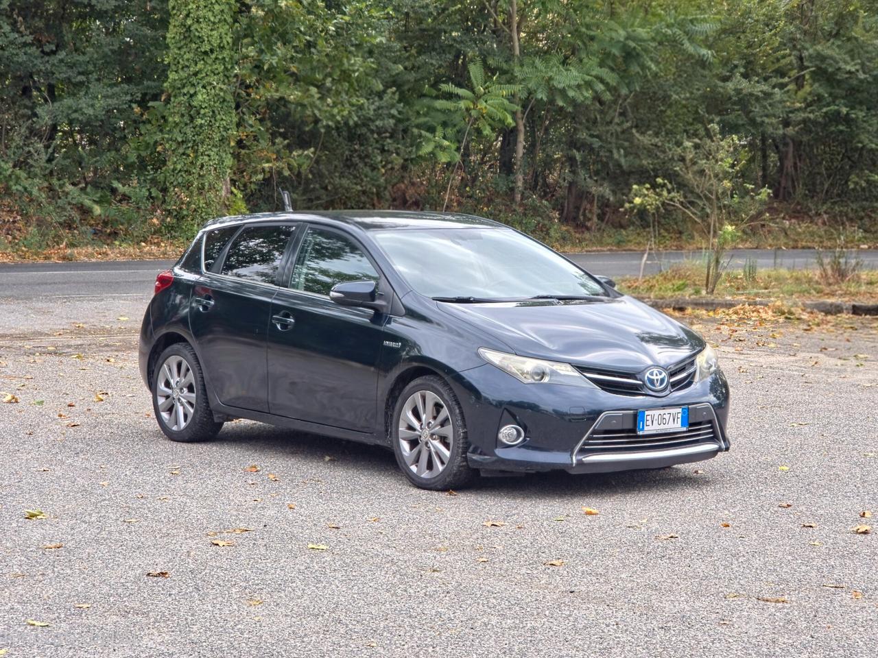 Toyota Auris 1.8 Hybrid Lounge E5B Automatica NEO 2014