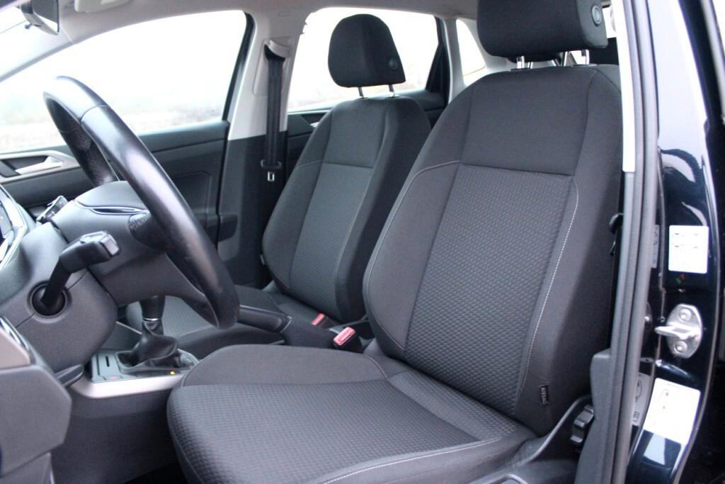 Volkswagen Polo 1.6 tdi 95cv *SOLI 42.000 KM *Carplay