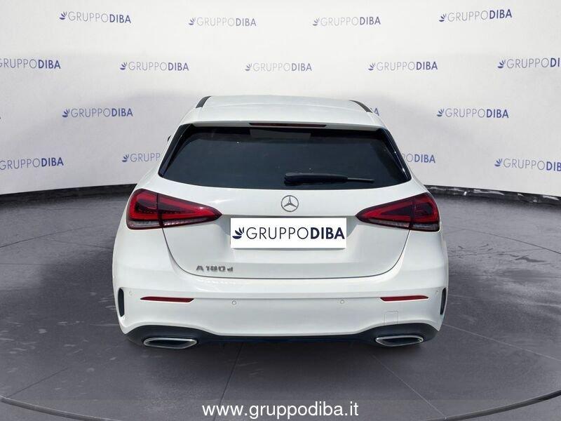 Mercedes-Benz Classe A - W177 2018 Diesel A 180 d Premium auto