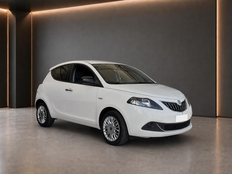 Lancia Ypsilon 1.0 FireFly 70cv S&S Hybrid SILVER