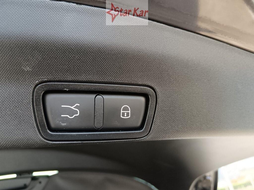 Alfa Romeo Stelvio 2.2 Turbodiesel 160 CV AT8 RWD