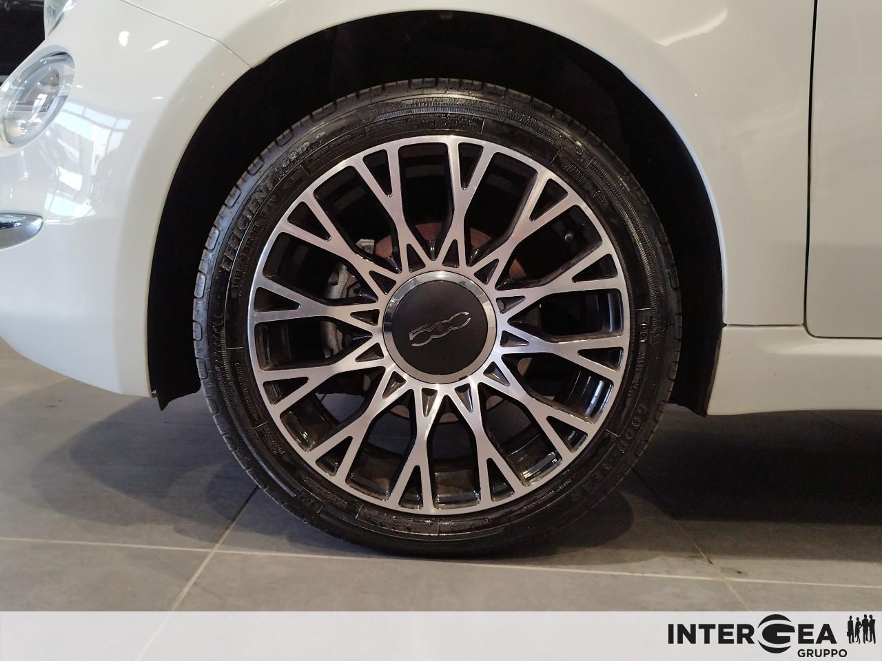 FIAT 500 1.0 hybrid Dolcevita 70cv - cerchio da 16"