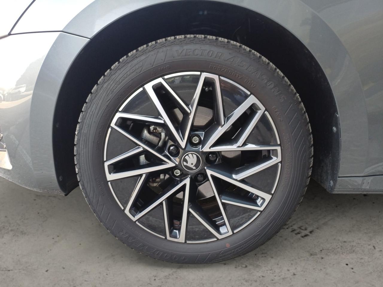 SKODA Octavia 4ª serie - Octavia 2.0 TDI 150 CV DSG Wagon Executive