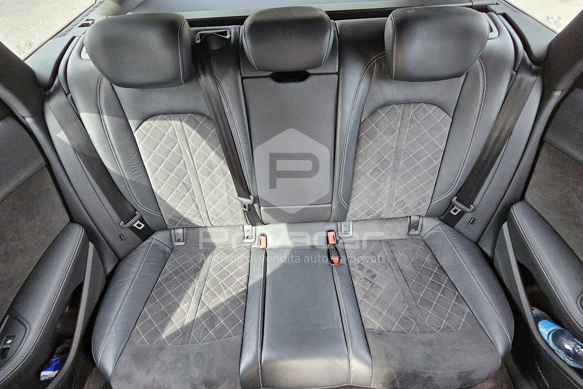 AUDI RS 4 Avant 2.9 TFSI quattro tiptronic