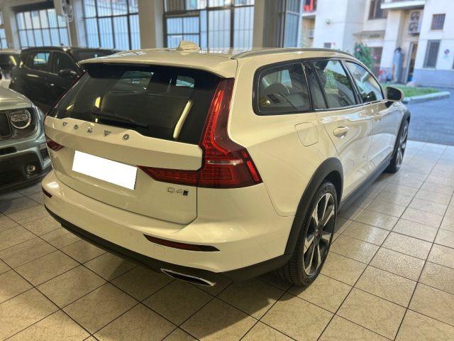 VOLVO V60 Cross Country D4 AWD Geartronic Business Plus