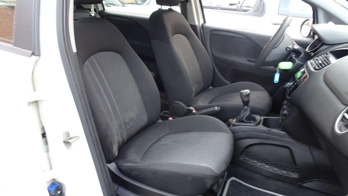 FIAT - Punto Evo 1300 MULTIJET VAN 4 POSTI