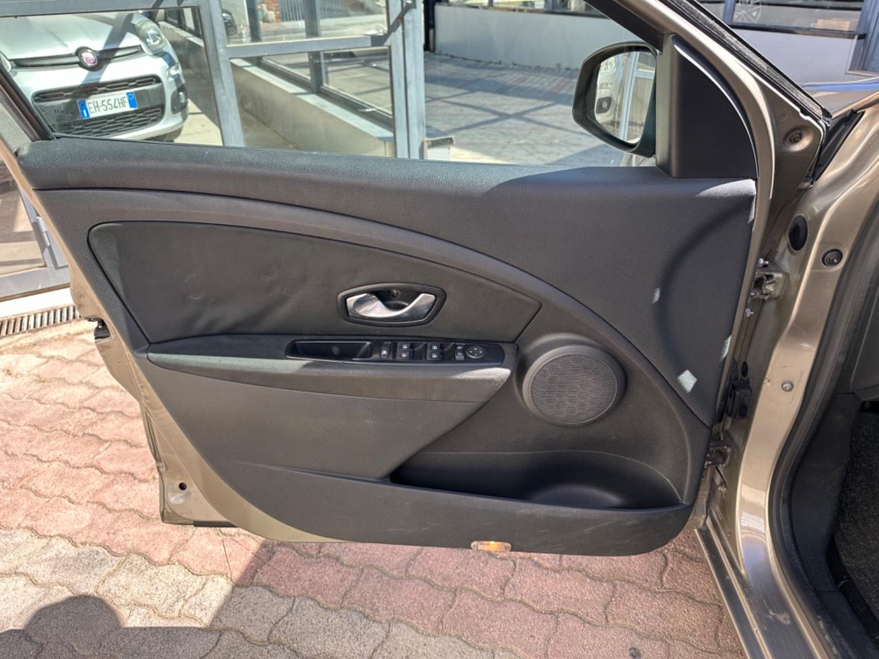 Renault Mégane 1.5 dCi 90CV SporTour 2011