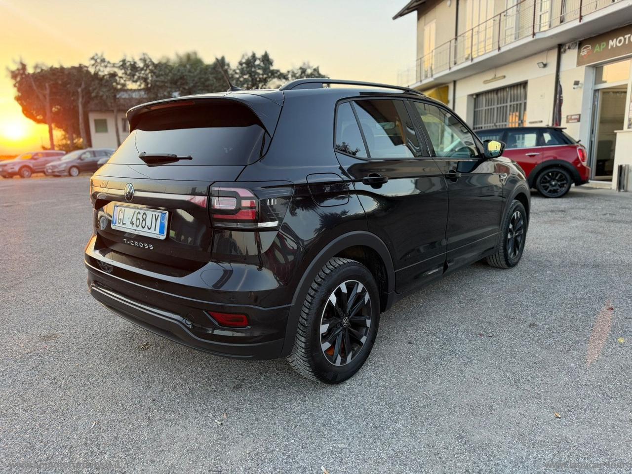VOLKSWAGEN T-Cross 1.0 TSI 115 CV R-Line BMT