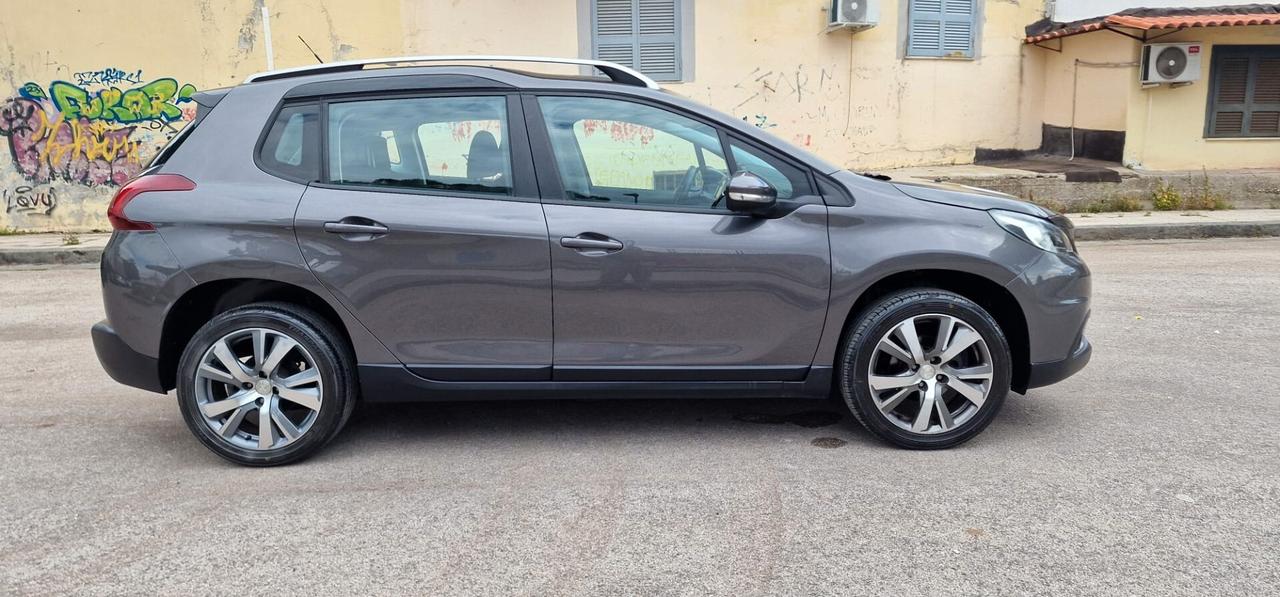 Peugeot 2008 BlueHDi 100CV Allure