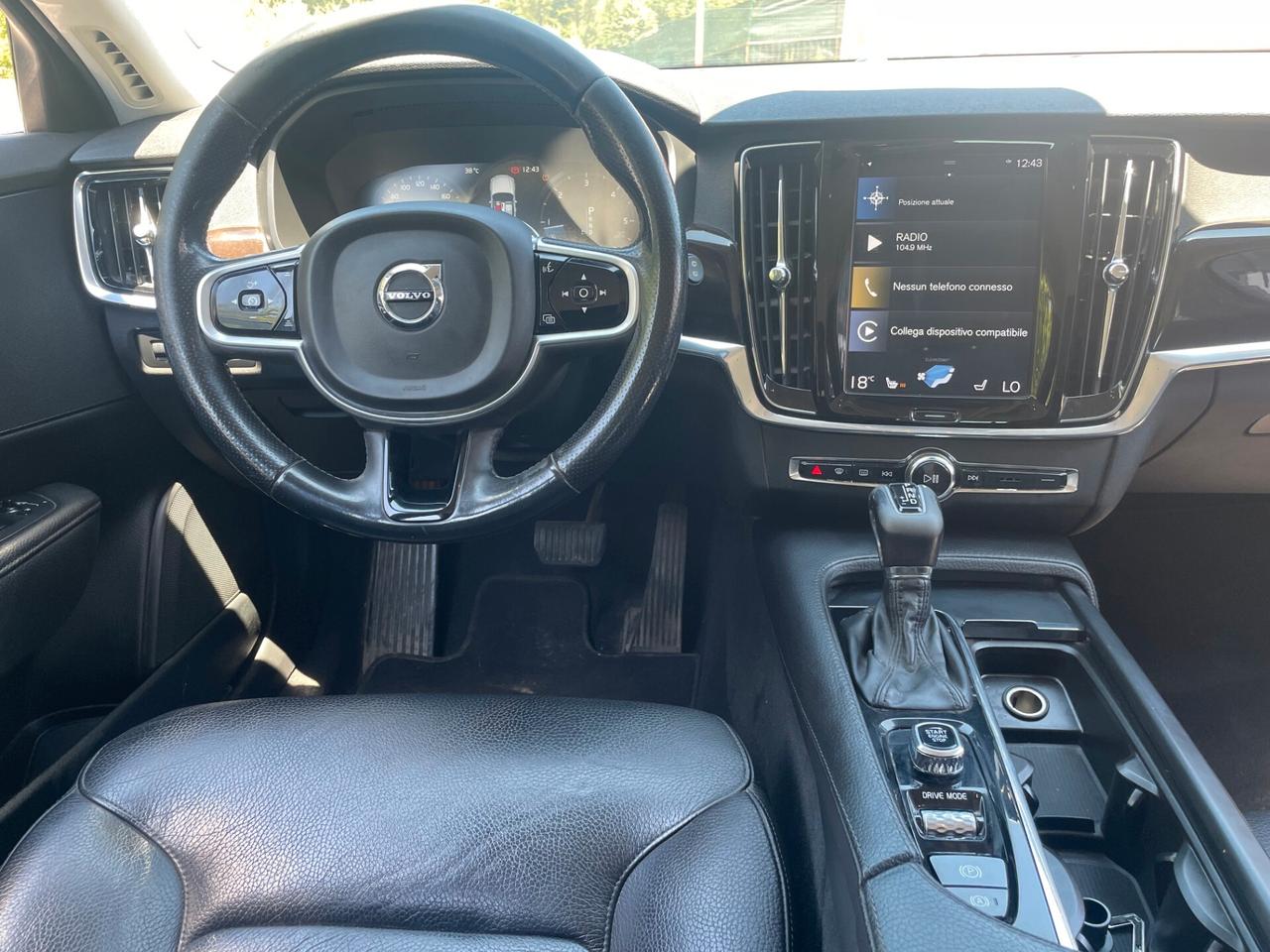 Volvo V90 D5 AWD Geartronic R-design