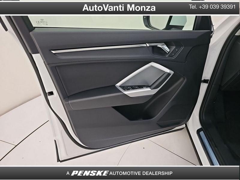 Audi Q3 Q3 35 1.5 tfsi Business Advanced s-tronic