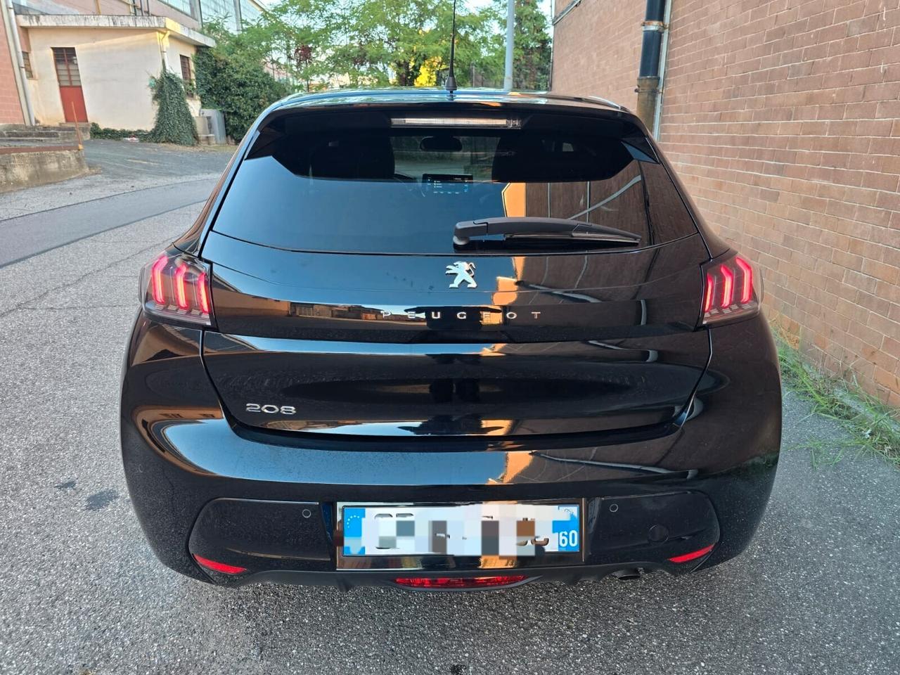 Peugeot 208 PureTech 100 Stop&Start 5 porte Allure