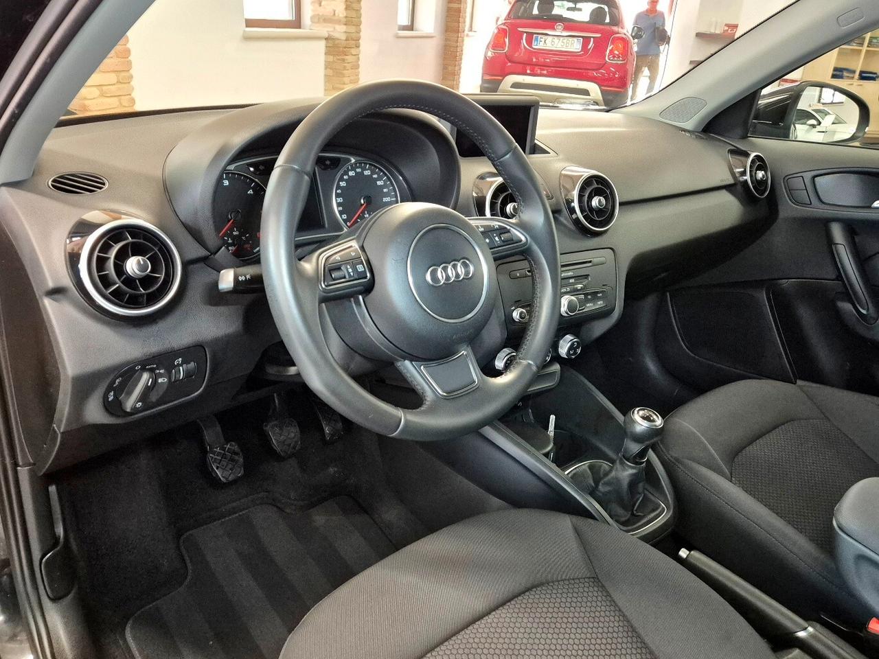 Audi A1 SPB 1.6 Attraction *UNICO PROP* Tagliandi Audi