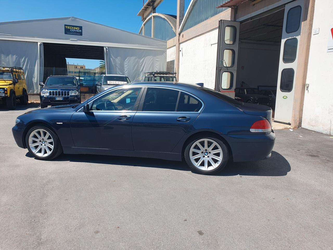 Bmw 735i 3.6v8 272cv benzina GPL ASI 2002
