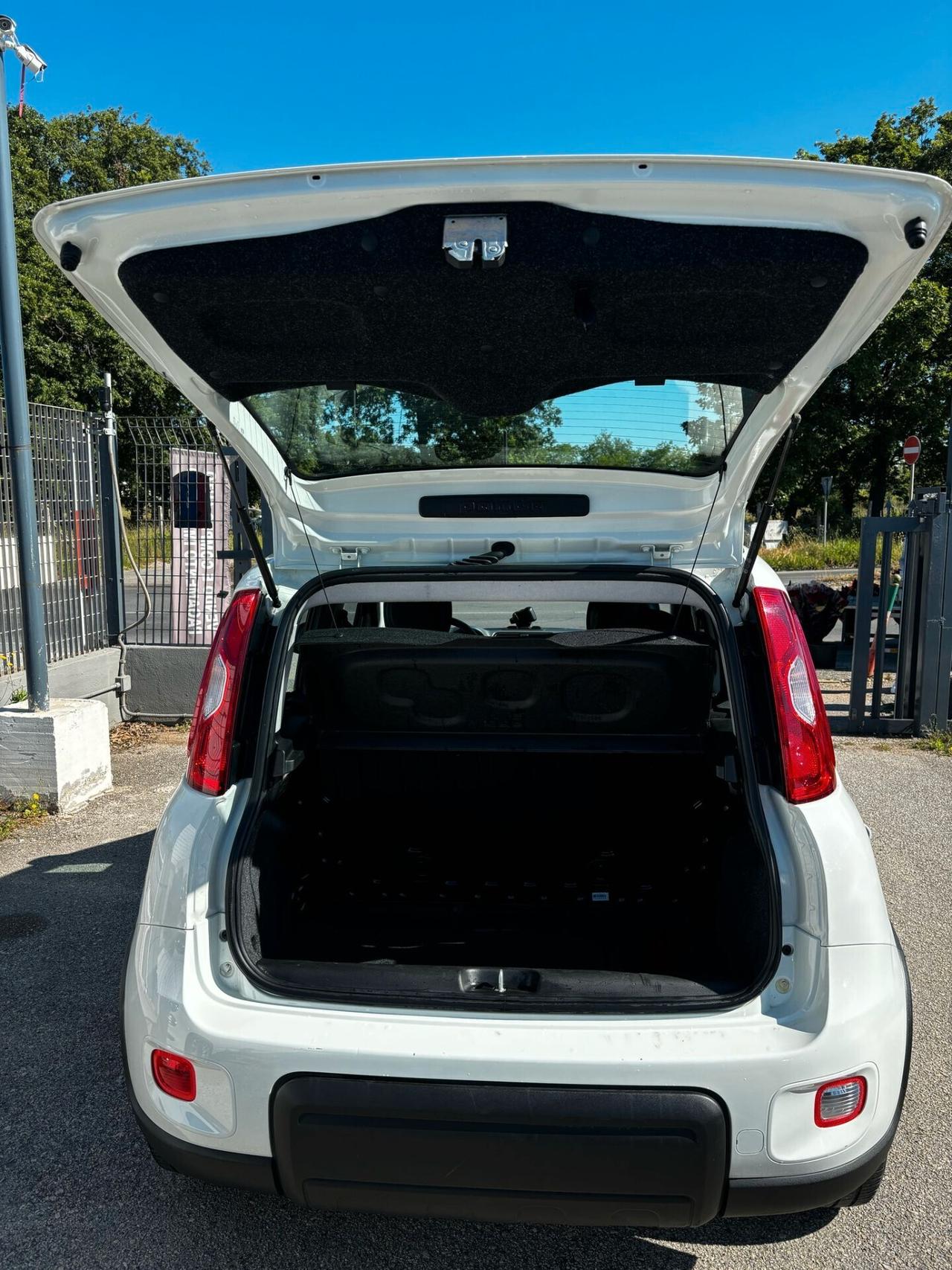 Fiat Panda 1.0 FireFly S&S Hybrid Sport