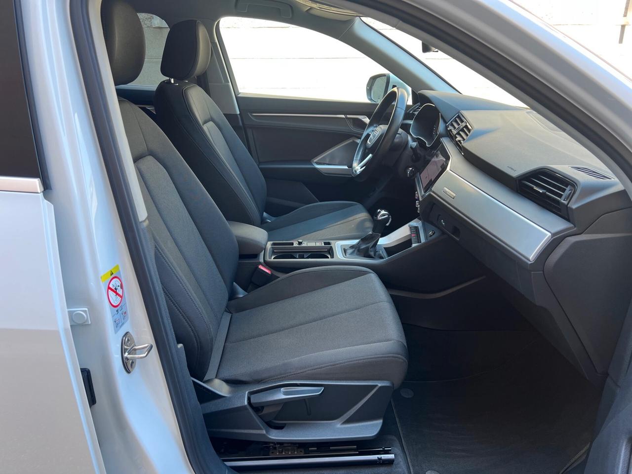 Audi Q3 SPB Sportback 35 2.0 tdi S-TRONIC Business ADVANCED