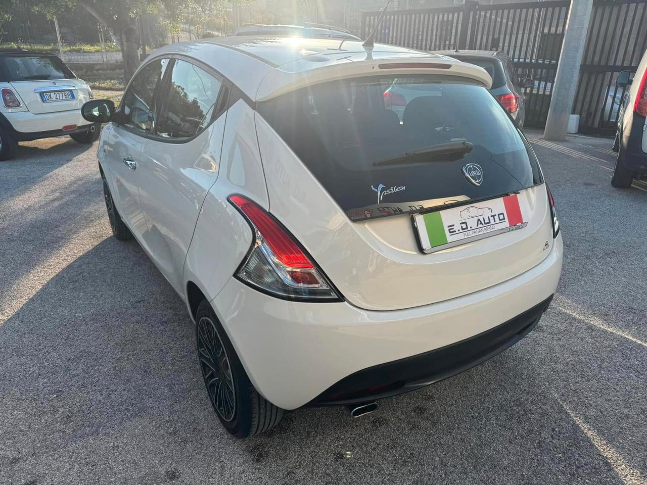 LANCIA YPSILON 1.2 BENZINA/GPL 69CV UNICO PROPRIETARIO