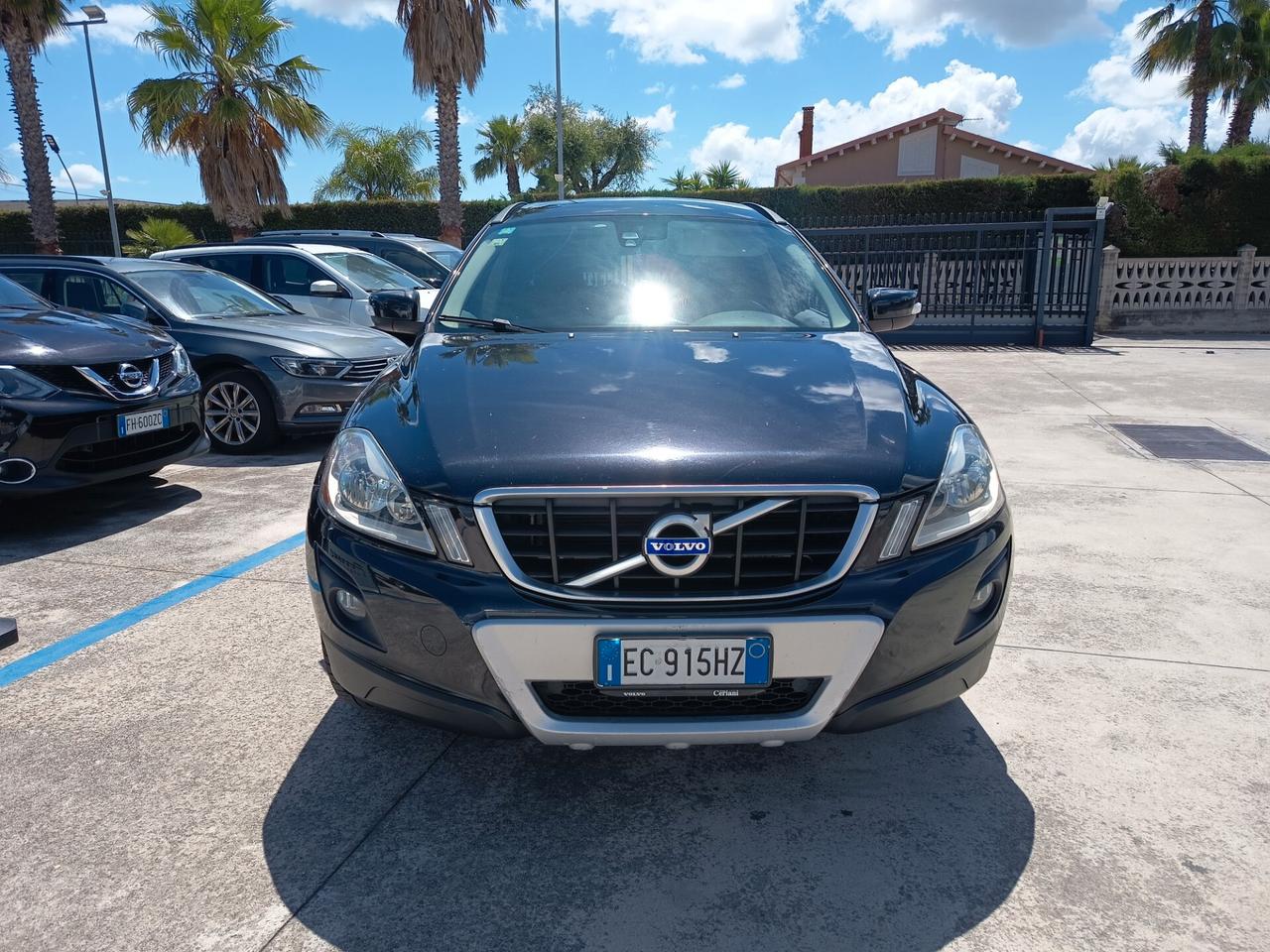 Volvo XC 60 XC60 D5 AWD Geartronic Kinetic