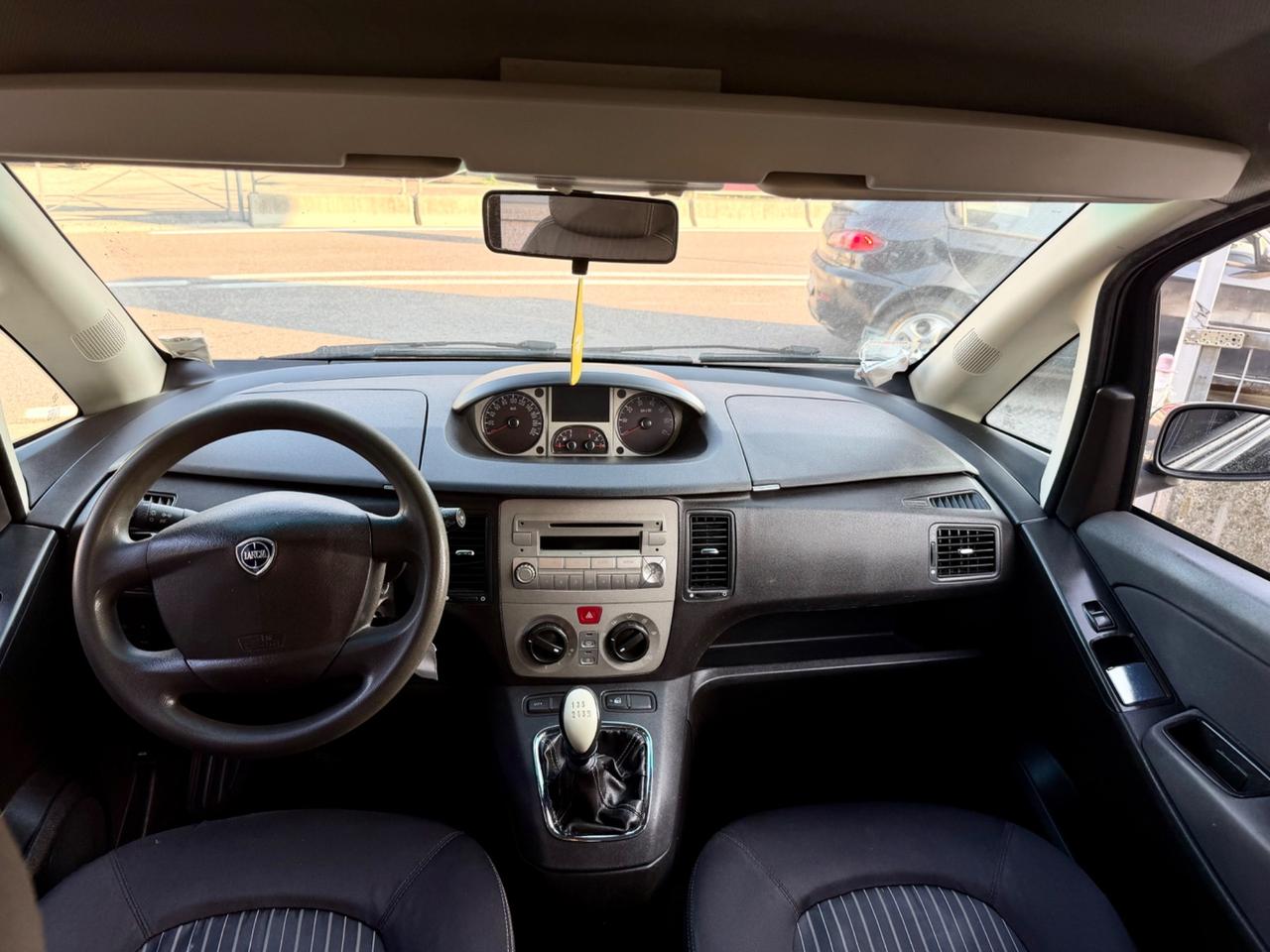 Lancia MUSA 1.4 16V Poltrona Frau
