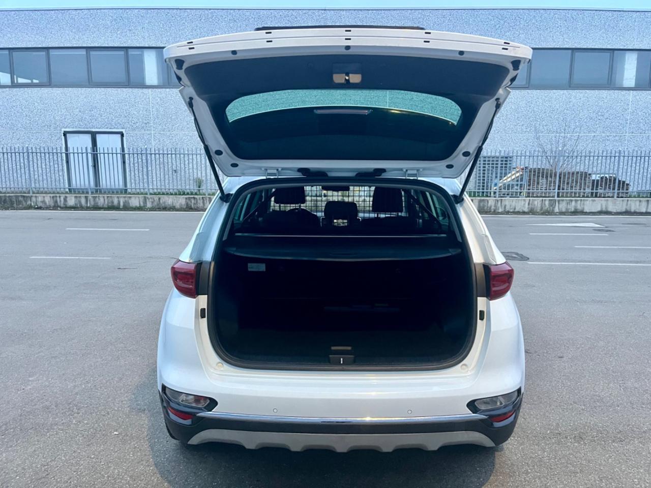 Kia Sportage 1.6CRDI 2019 125.000km autocarro 5posti perfetta