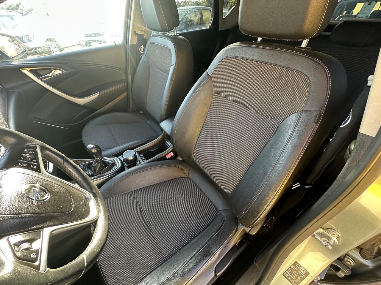 Opel Astra 1.4 Turbo 140CV 5 p. Cosmo Benzina-Gpl