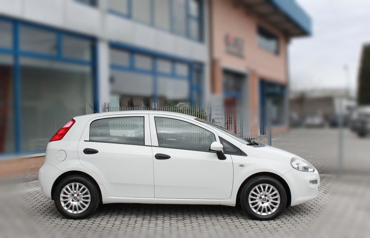 Fiat Punto 1.4 8V 5 porte Easypower Street