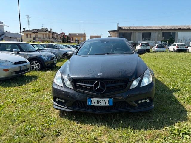 Mercedes-benz E 250 CDI Coupé BlueEFFICIENCY AMG