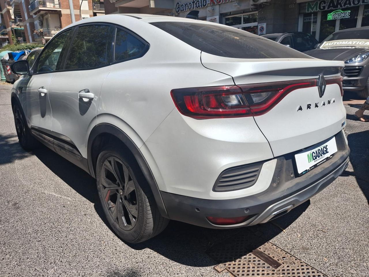Renault Arkana Hybrid E-Tech 145 CV R.S. Line