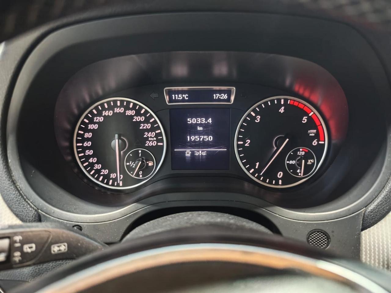 Mercedes-benz B 180 Premium Led Navigatore pelle Neopatentati