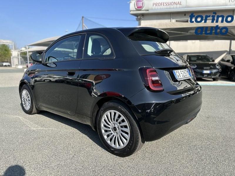 FIAT 500 Action Berlina