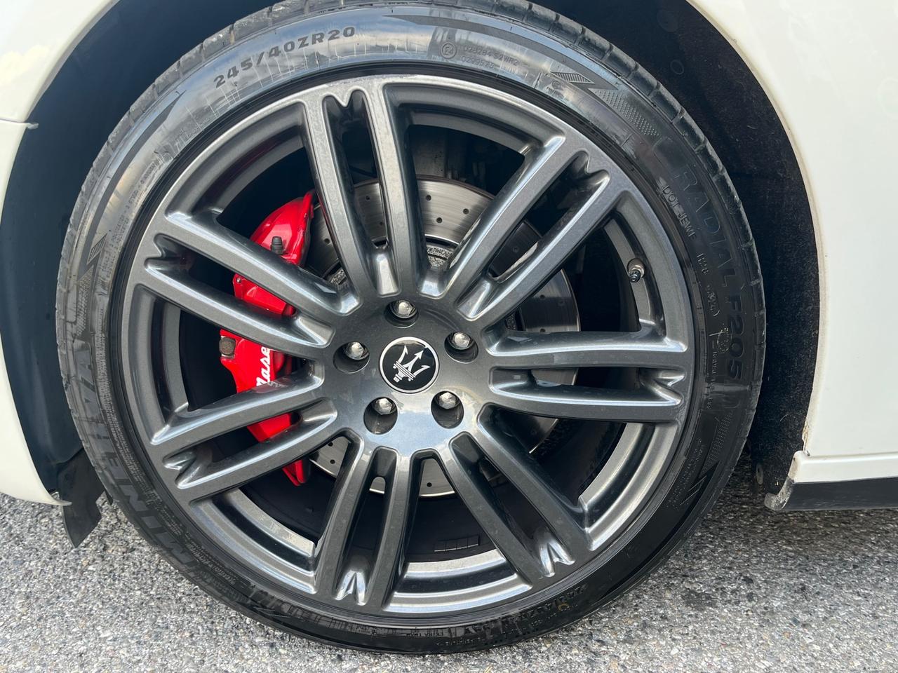 Maserati Ghibli V6 Diesel 275 CV GranSport