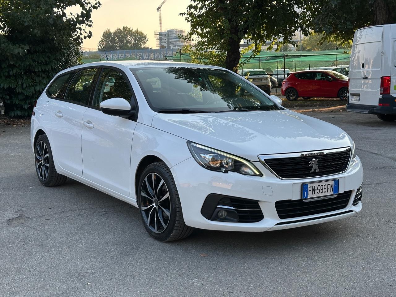 Peugeot 308 BlueHDi 130 S&S SW GT Line