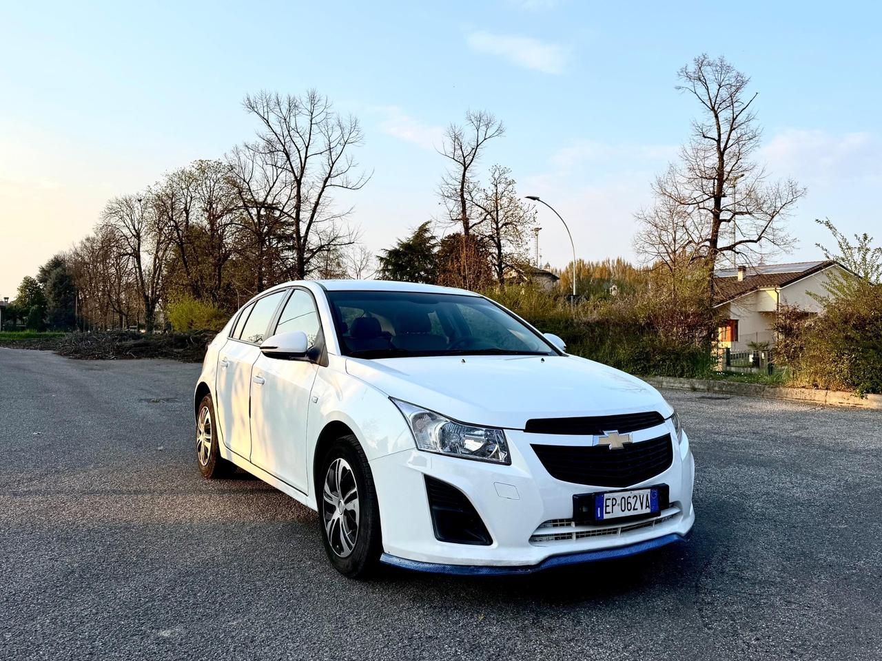 Chevrolet Cruze 1.6 5 porte LS