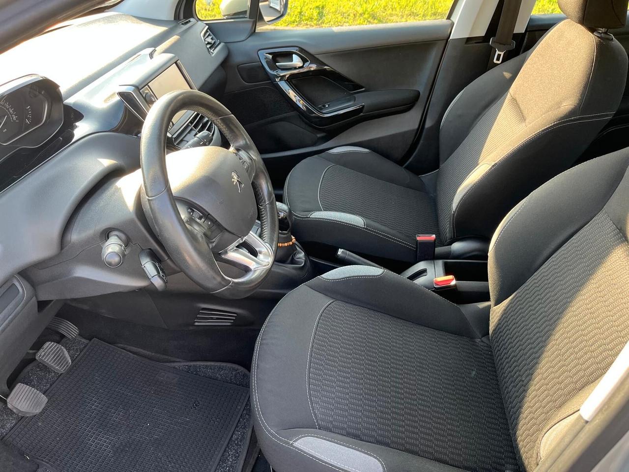 Peugeot 208 PureTech 82 5 porte Active
