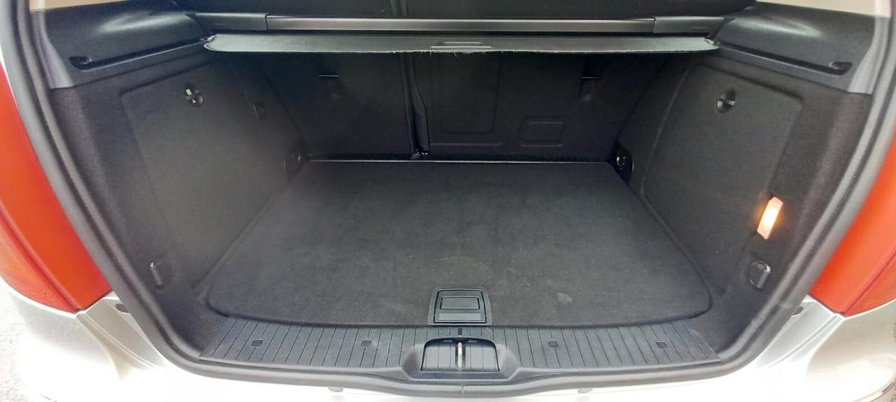 Mercedes-Benz Classe A 160 All. Avantgarde Benzina cc. 1.5 CV. 95 Automatica 5 Porte 5 Posti Euro 5 Utilizzabile anche per i Neopatentati.