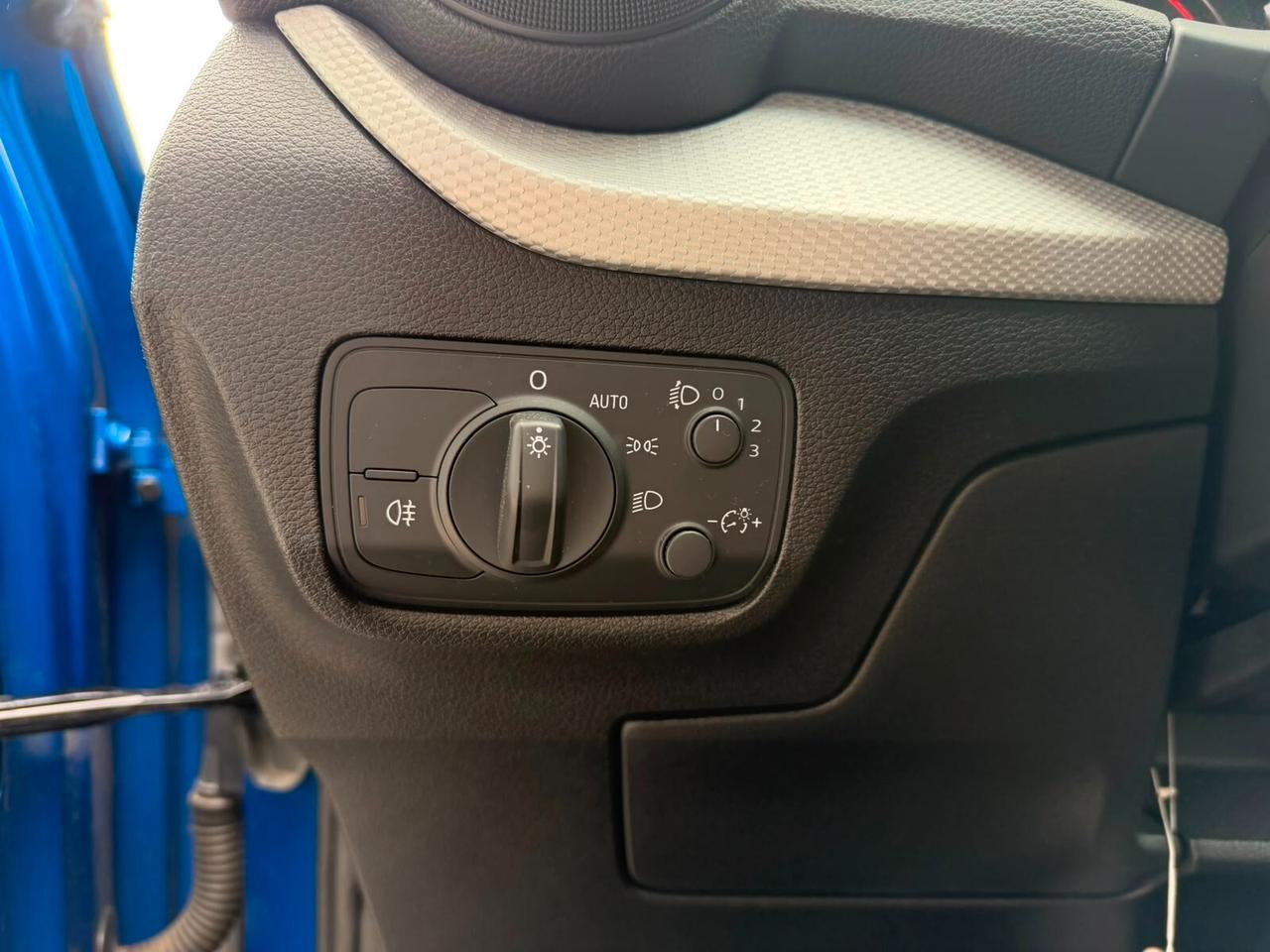 Audi Q2 1.6 Diesel Cambio Automatico Neopatentati