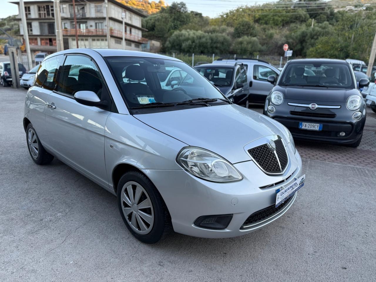 Lancia Ypsilon 1.2 Argento KM CERTIF