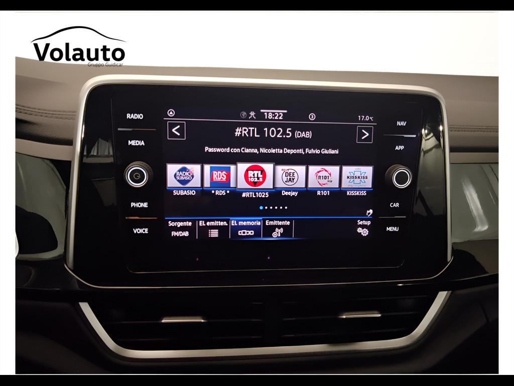 VOLKSWAGEN T-Roc I 2022 - T-Roc 1.0 tsi R-Line 110cv