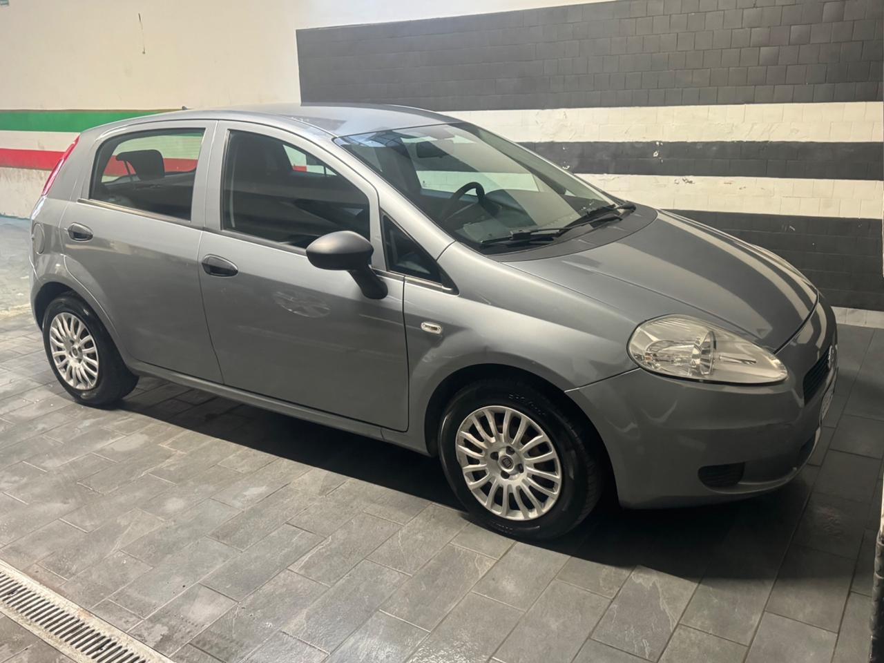 Fiat Grande Punto 1.3 MJT 75 CV 5 porte S&S Actual con sol 113000 km