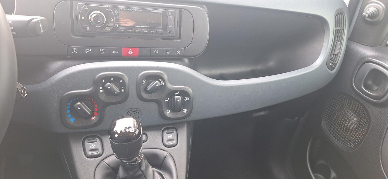 Fiat Panda 1.0 Hybrid 70 CV