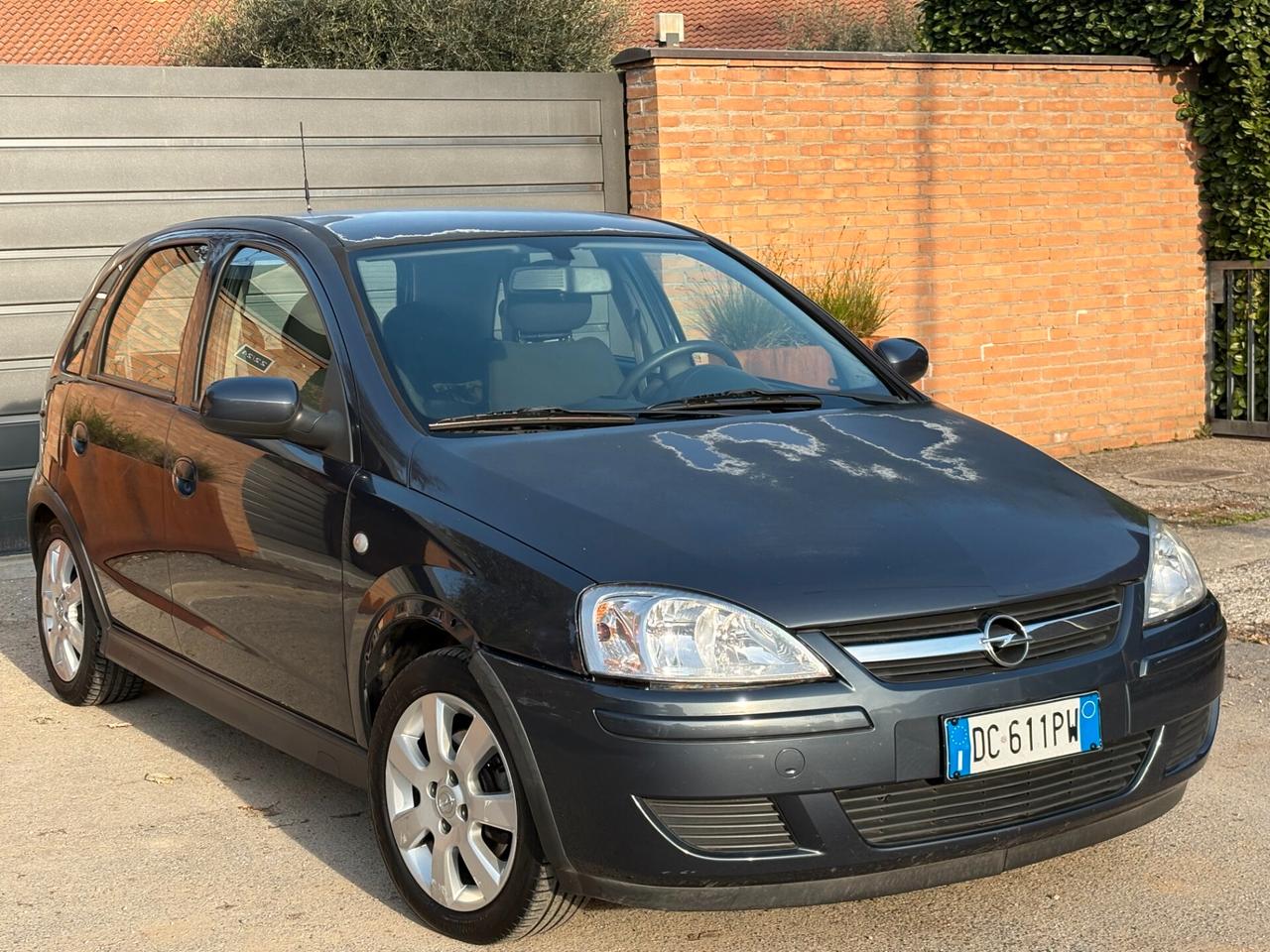 OPEL CORSA 1.3D- 145000km REALI-2006