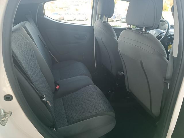 LANCIA Ypsilon 1.0 FireFly 5 porte S&S Hybrid Ecochic Silver