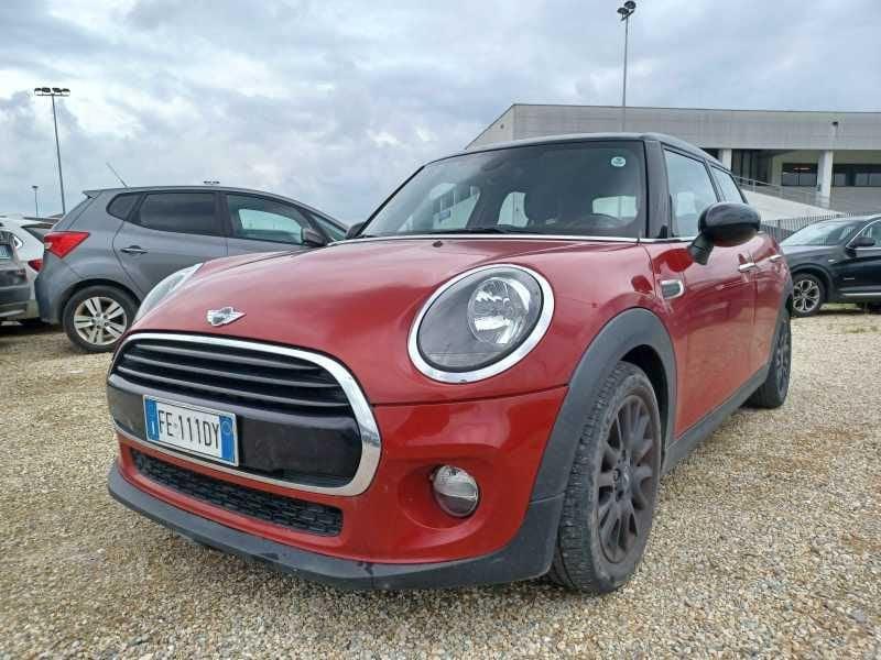 MINI Mini 5 porte Mini 2014 Diesel Mini 1.5 Cooper D Business XL 5p auto